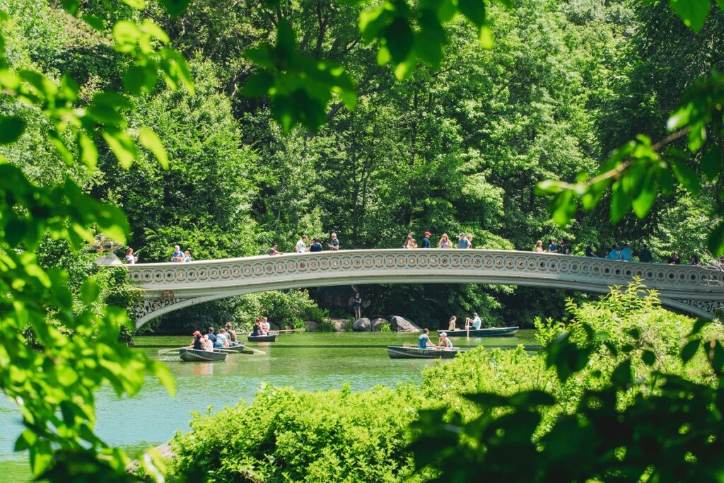 Central-Park-Photo-Spot-Bow-Bridge